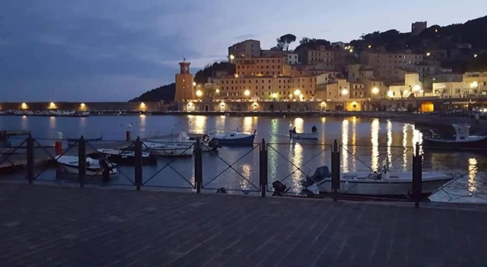 Appartamento E Mansarda Al Mare Rio Marina Exteriör bild