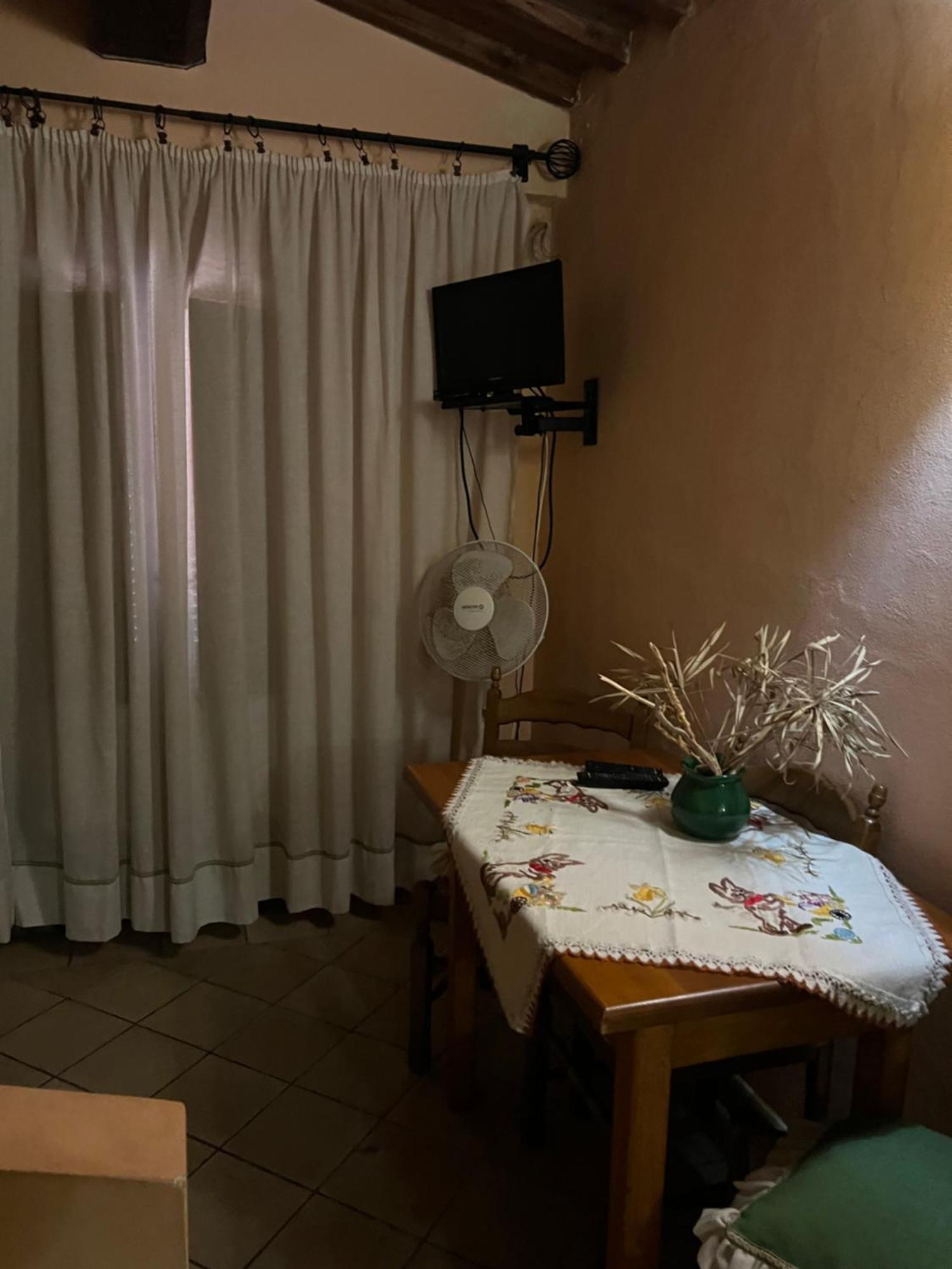 Appartamento E Mansarda Al Mare Rio Marina Rum bild