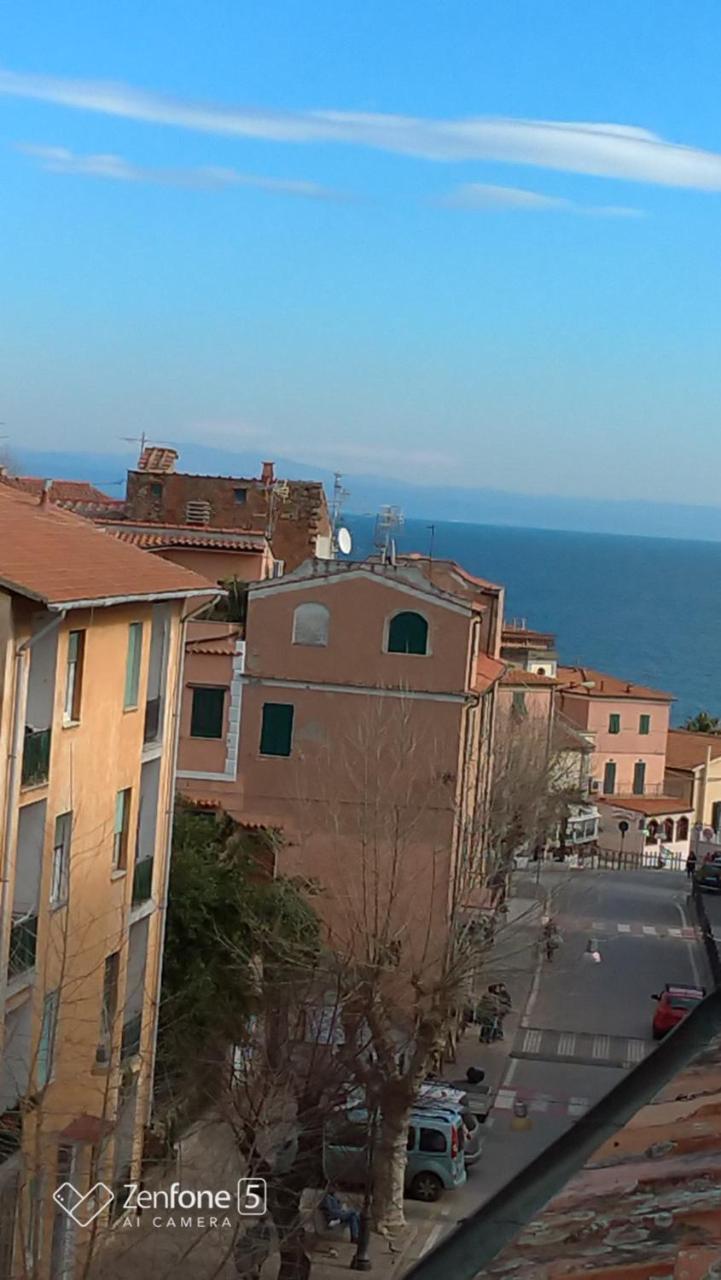 Appartamento E Mansarda Al Mare Rio Marina Exteriör bild